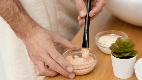 Comparing Powder Skincare With Traditional Lotions