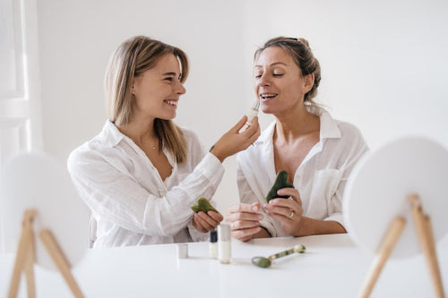 The Science of Plant-Based Skin Soothers Everyone Is Talking About