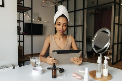 How Multi-Use Products Simplify Skin and Haircare