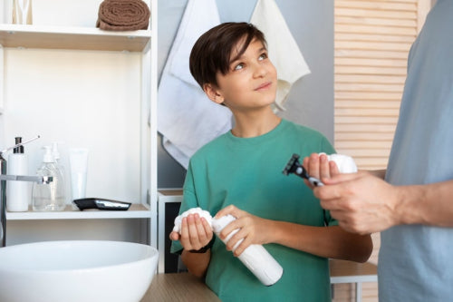 How to Choose a Natural Powder for Post-Shave or Post-Wax Care