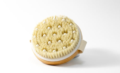 Naprim Nourishing Powder and Bamboo Kabuki Brush Set for Easy Application