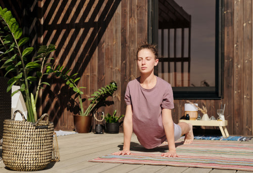 How to Build a Natural Wellness Routine