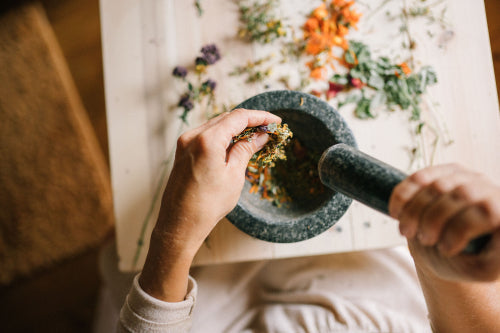 Why Natural Ingredients Are Changing Everyday Wellness