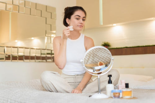 How to Maintain Comfortable Skin Without Harsh Ingredients