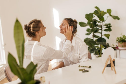 How Gentle Botanicals Are Changing the Conversation Around Daily Skin Relief
