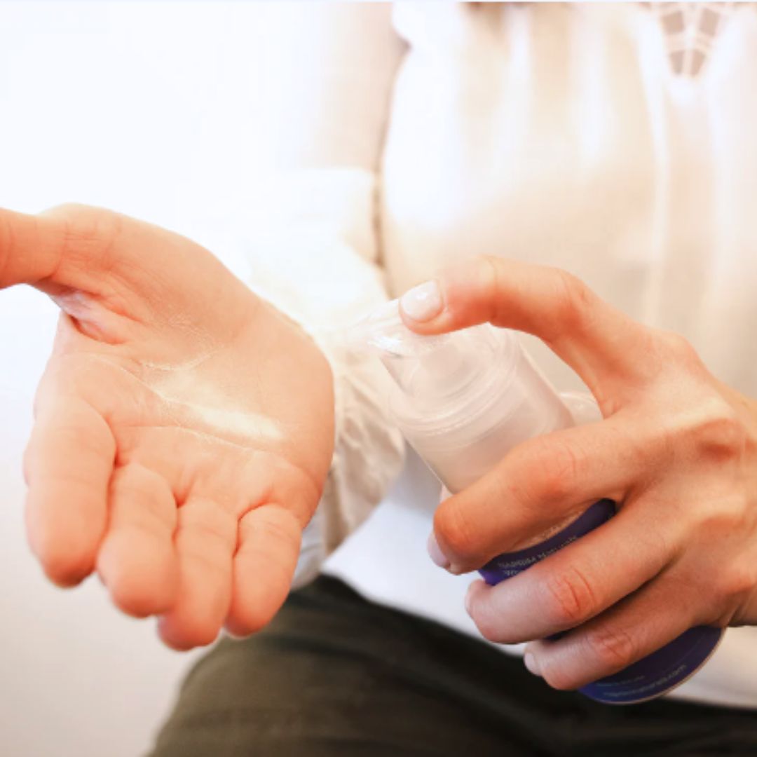 Dusting Body Powder - Hypoallergenic Talc-Free Powder for Chafing, Shaving & Haircuts